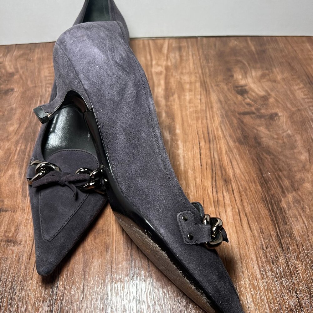 PRADA Suede Chain-Link Accents Pumps. Size 36.5 - Picture 3 of 7